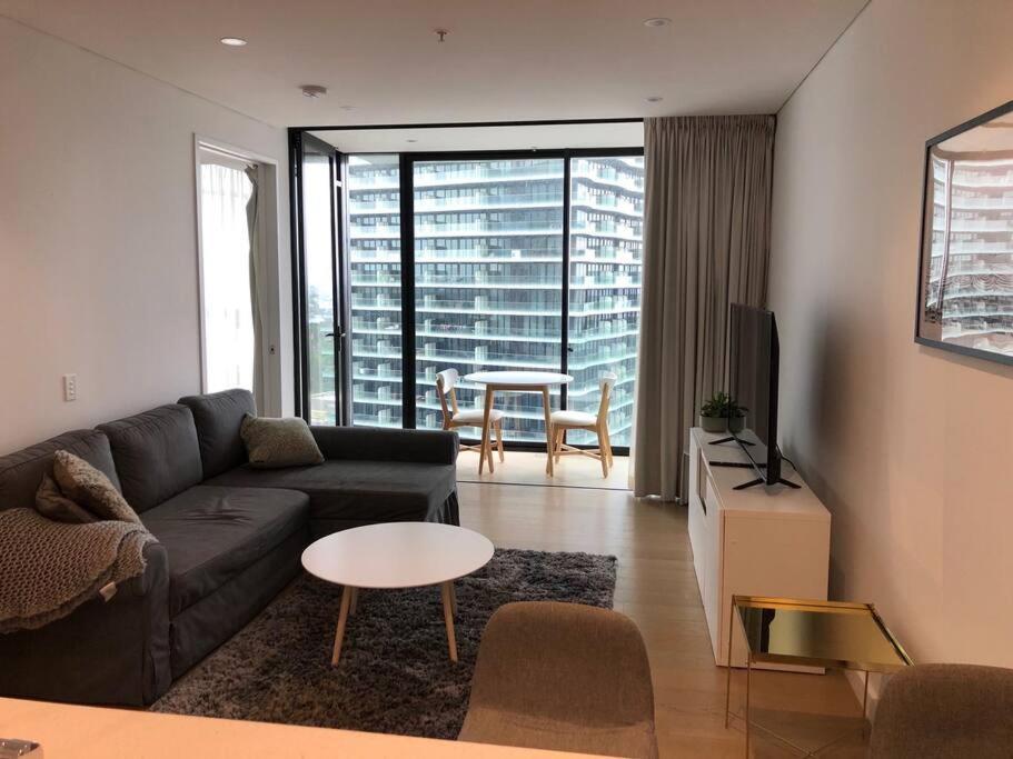 Stunning Atc61101 Apartment Sydney